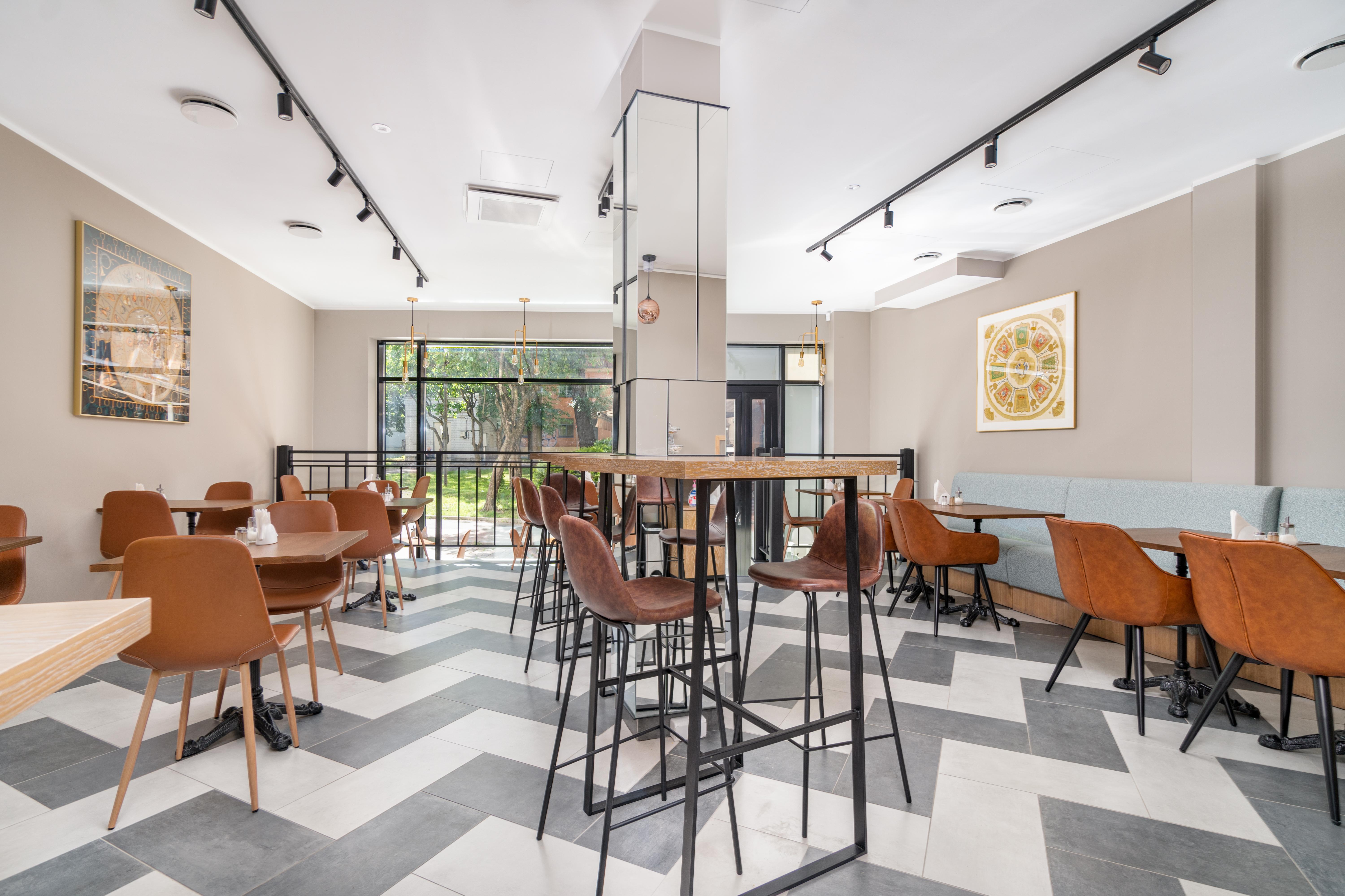 Hotel Forums Boutique 4*