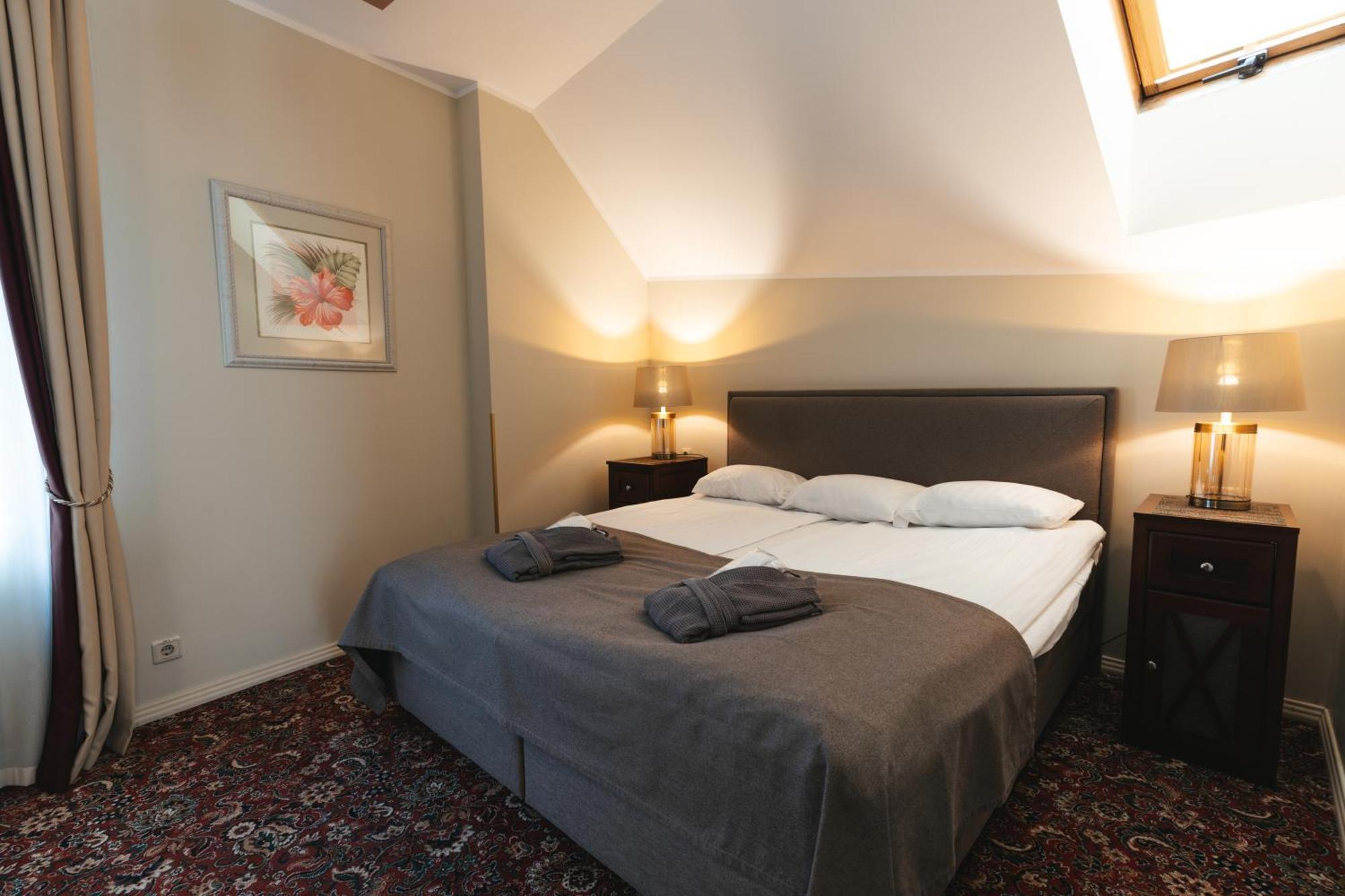 Hotel Forums Boutique